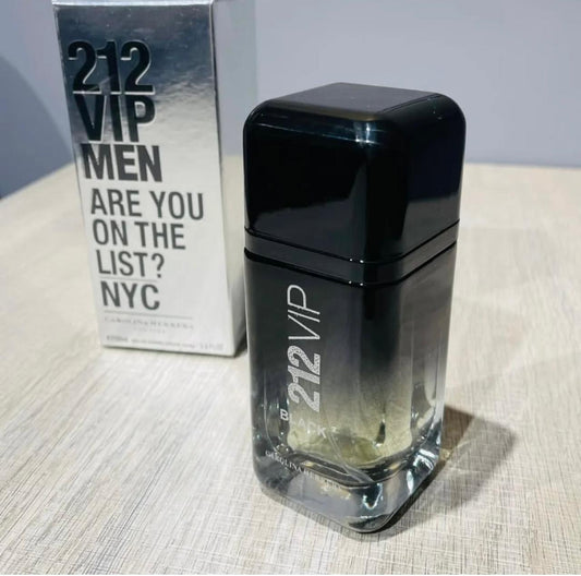 CAROLINA HERRERA 212 VIP