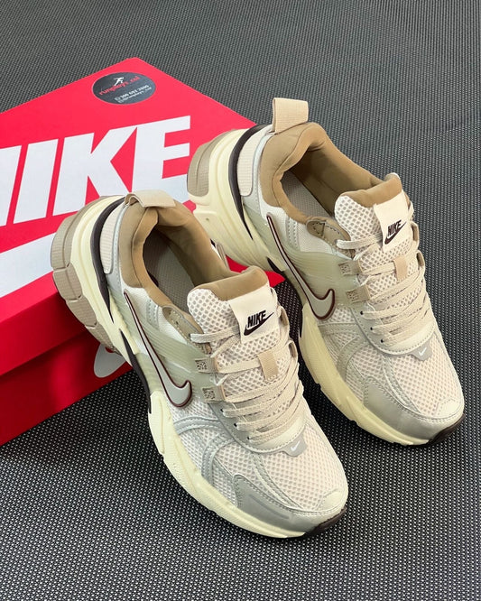 Nike Run V2K - Gris/Café